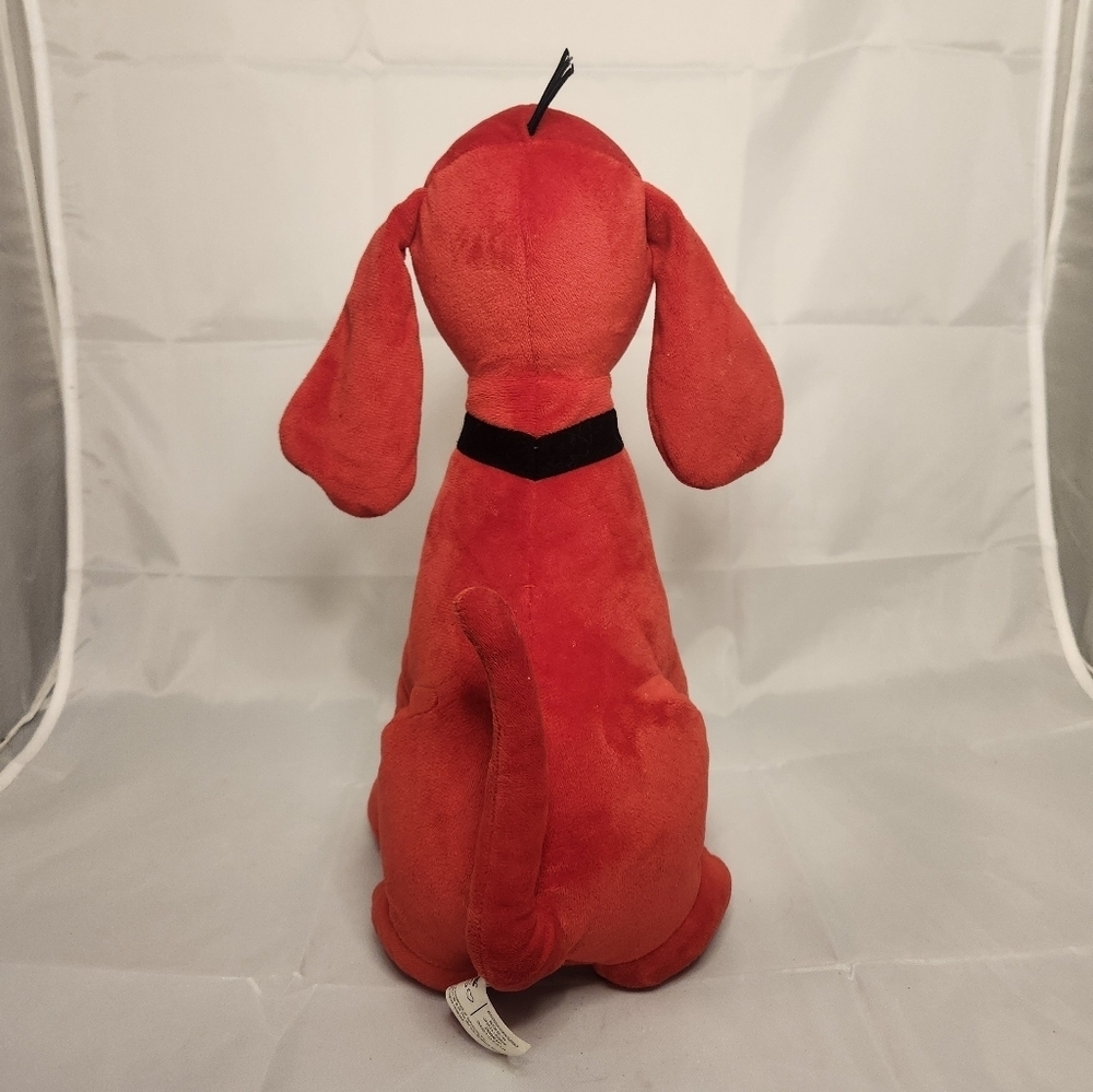 12” Kohl’s Care Clifford the Big Red Dog Plush Stuffed Animal - Picture 3 of 10